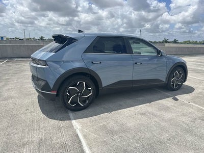 2024 Hyundai IONIQ 5 SEL