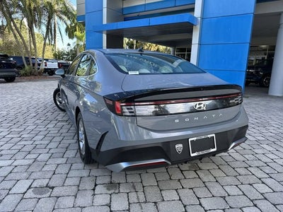 2025 Hyundai Sonata SE