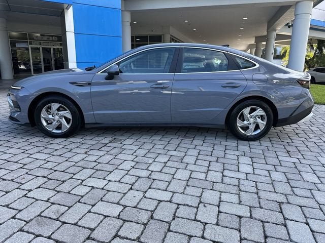 2025 Hyundai Sonata SE