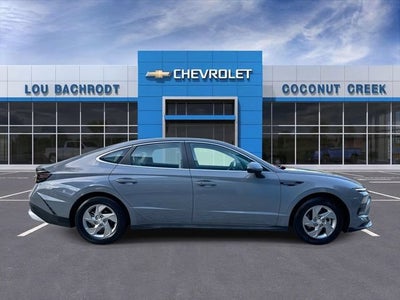 2025 Hyundai Sonata SE