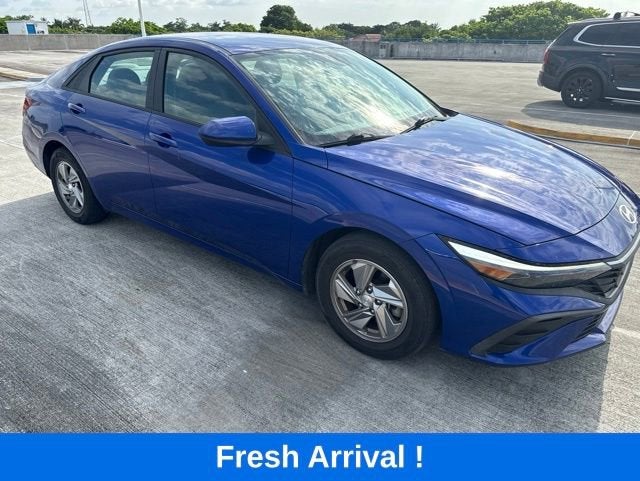 2024 Hyundai Elantra SE