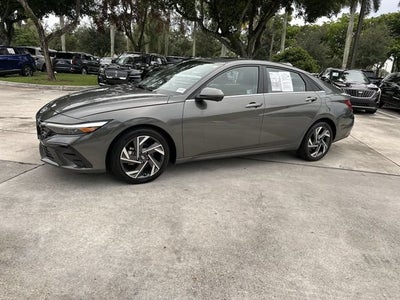 2024 Hyundai Elantra Limited