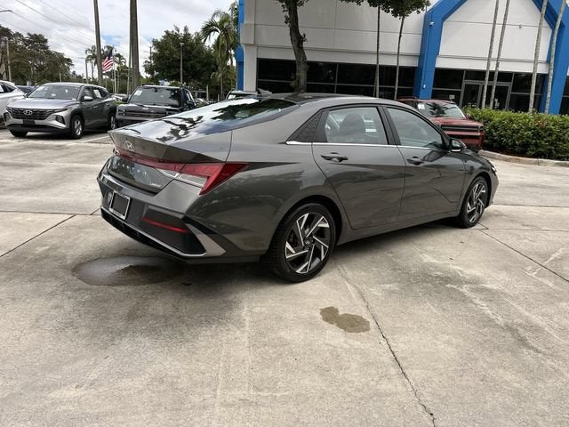 2024 Hyundai Elantra Limited