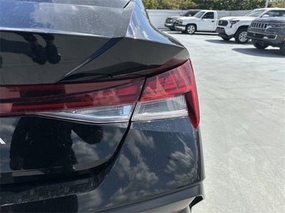 2025 Hyundai Elantra SEL Convenience