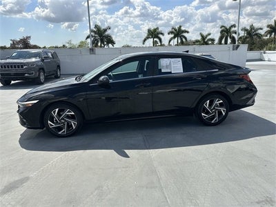 2025 Hyundai Elantra SEL Convenience