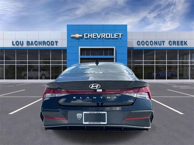 2025 Hyundai Elantra SEL Convenience