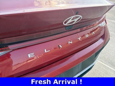 2025 Hyundai Elantra SEL Convenience