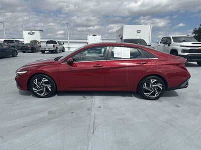 2025 Hyundai Elantra SEL Convenience