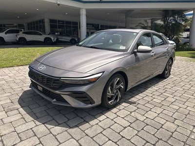 2025 Hyundai Elantra SEL Convenience