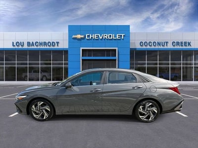2025 Hyundai Elantra SEL Convenience