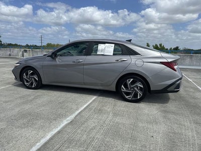 2025 Hyundai Elantra SEL Convenience