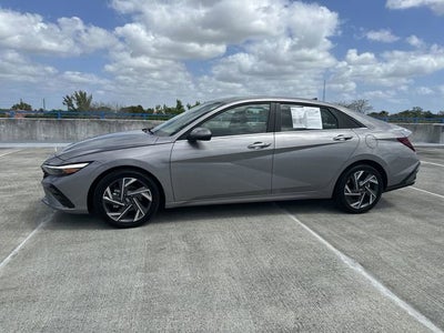 2025 Hyundai Elantra SEL Convenience