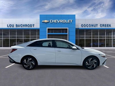 2025 Hyundai Elantra SEL Convenience