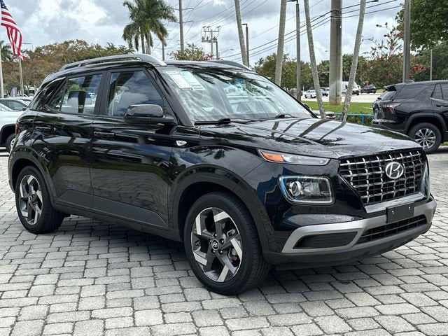 2025 Hyundai Venue SEL