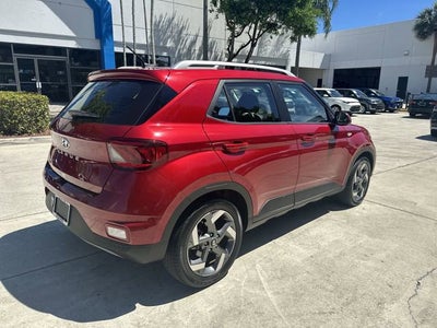 2025 Hyundai Venue SEL