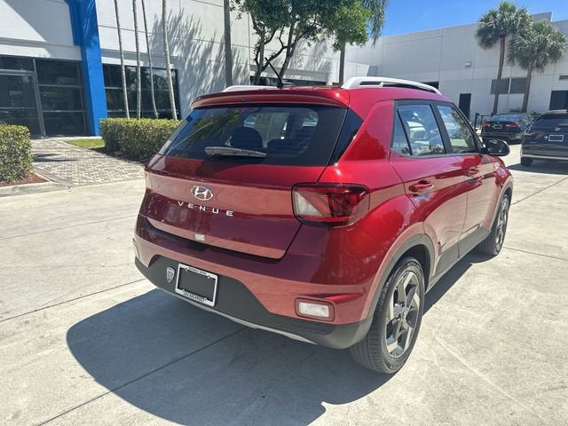 2025 Hyundai Venue SEL