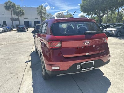 2025 Hyundai Venue SEL