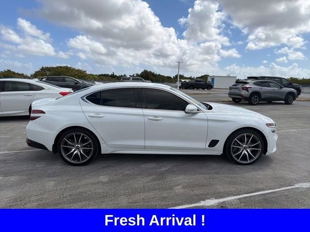 2023 Genesis G70 2.0T