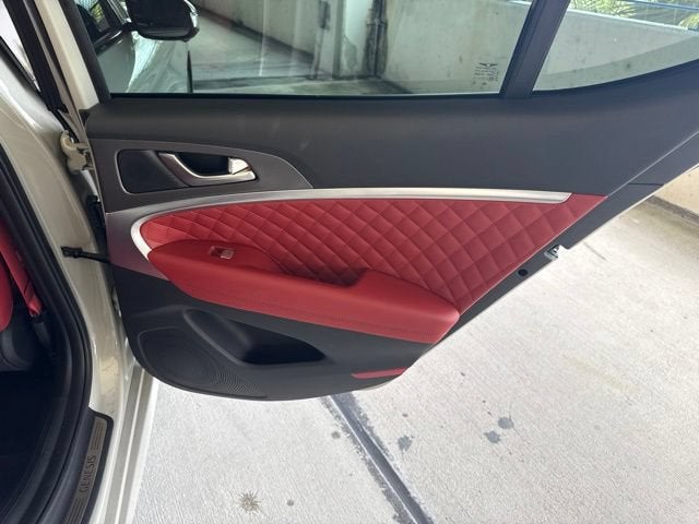 2025 Genesis G70 3.3T Sport Advanced