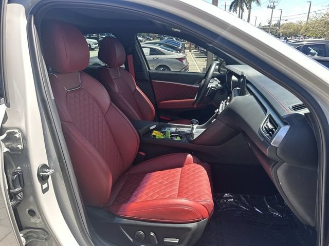 2025 Genesis G70 3.3T Sport Advanced