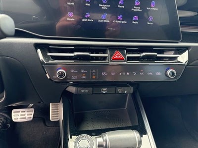 2023 Kia Niro EX Touring