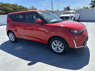 2024 Kia Soul LX