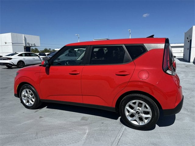 2024 Kia Soul LX