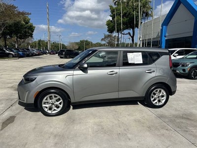 2024 Kia Soul LX