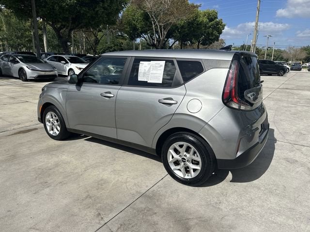 2024 Kia Soul LX