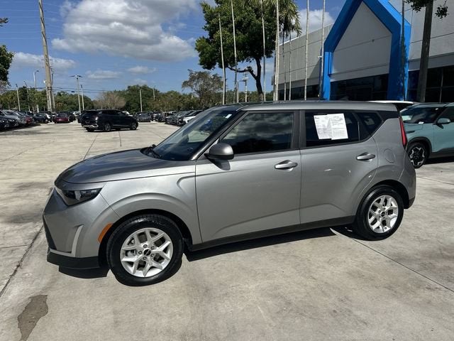 2024 Kia Soul LX