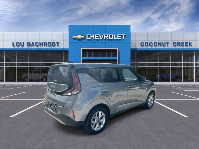 2024 Kia Soul LX