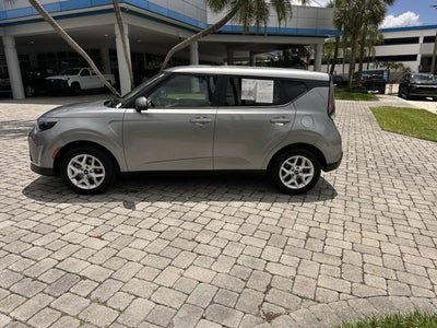 2024 Kia Soul LX