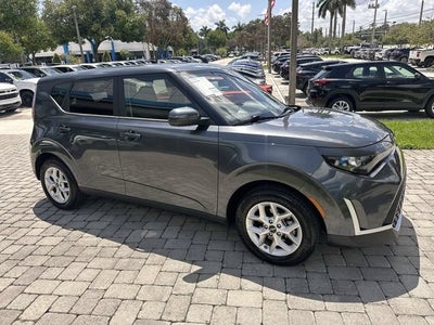 2024 Kia Soul LX