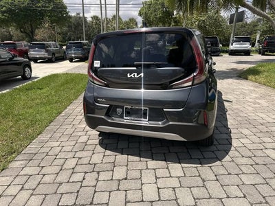 2024 Kia Soul LX