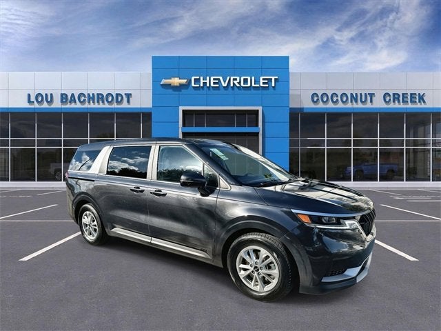 2024 Kia Carnival LX