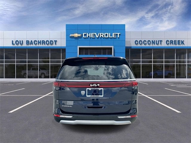 2024 Kia Carnival LX