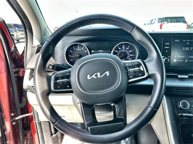 2024 Kia Carnival LX