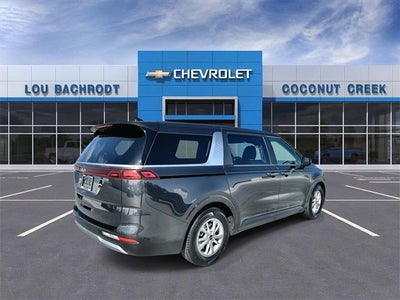 2024 Kia Carnival LX