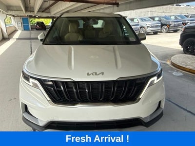 2024 Kia Carnival LX