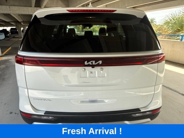 2024 Kia Carnival LX