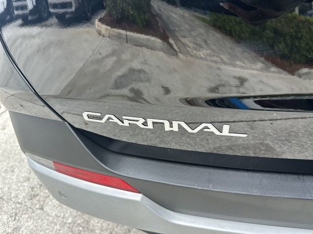 2025 Kia Carnival LXS