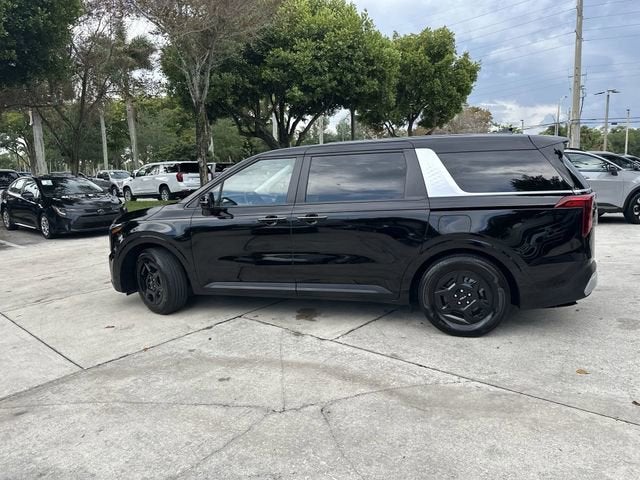 2025 Kia Carnival LXS