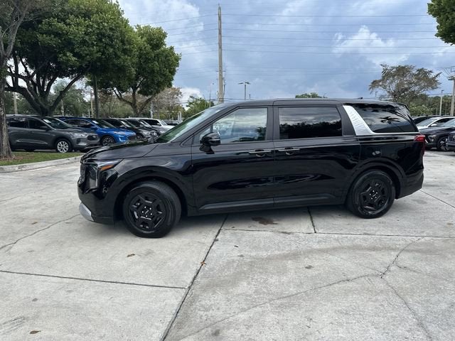 2025 Kia Carnival LXS