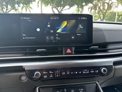 2025 Kia Carnival LXS