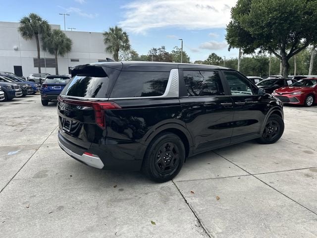 2025 Kia Carnival LXS