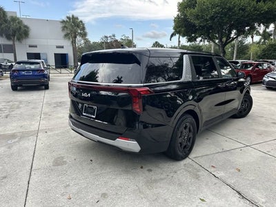2025 Kia Carnival LXS