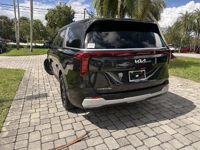 2026 Kia Carnival LXS