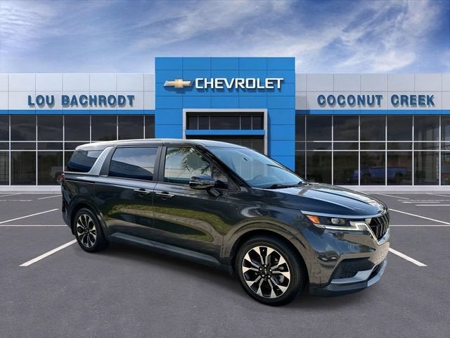 2023 Kia Carnival EX