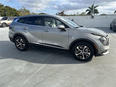 2024 Kia Sportage EX