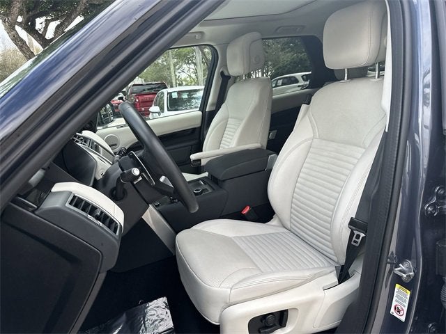 2025 Land Rover Discovery S